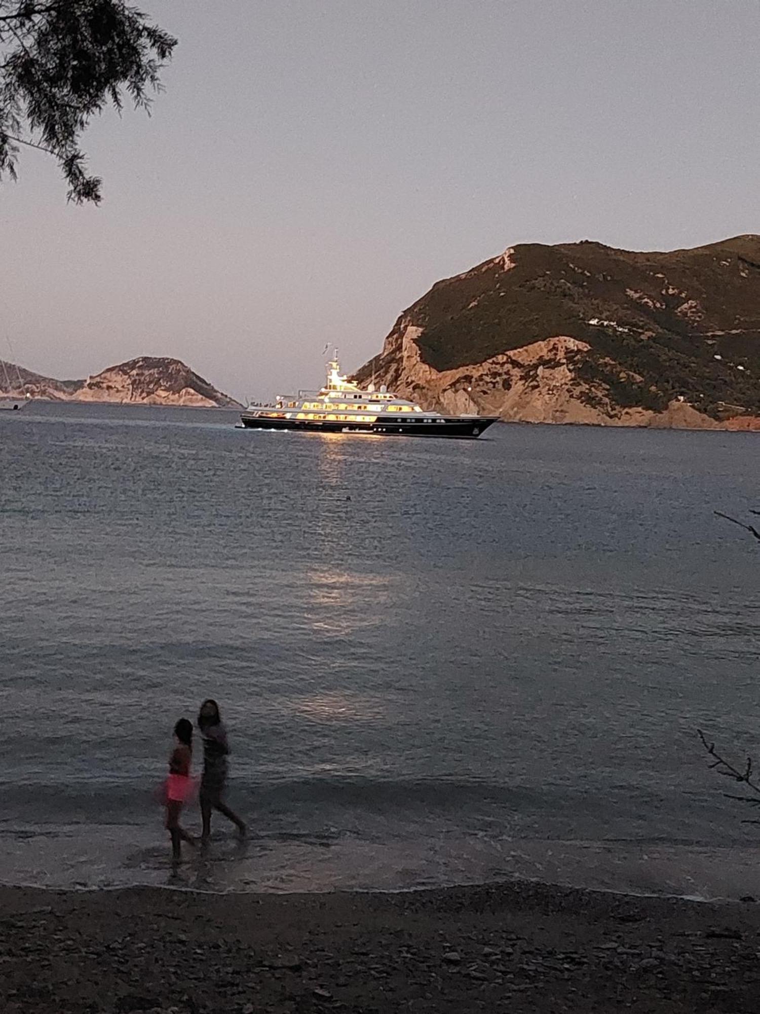 Maeiz Skopelos المظهر الخارجي الصورة