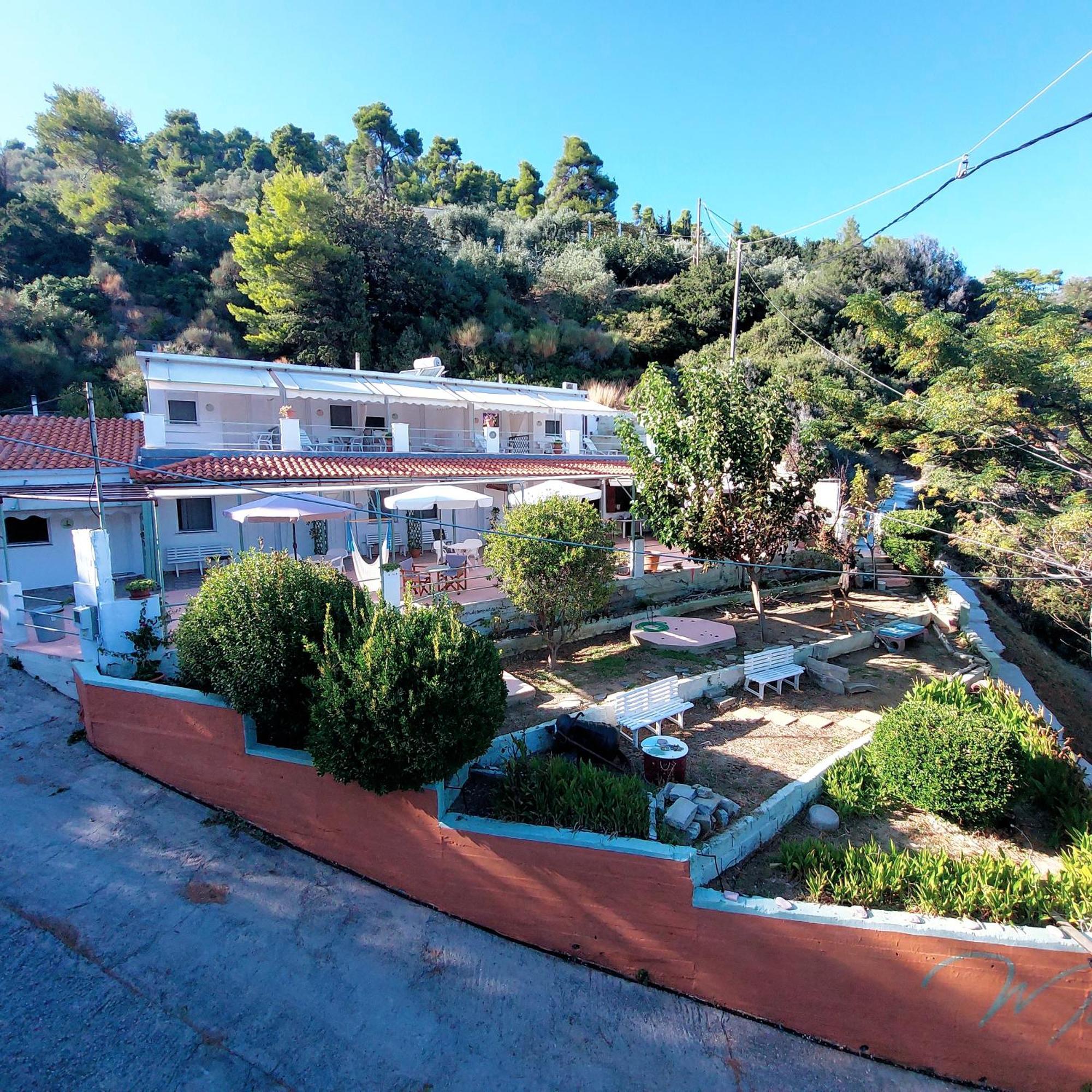 Maeiz Skopelos المظهر الخارجي الصورة